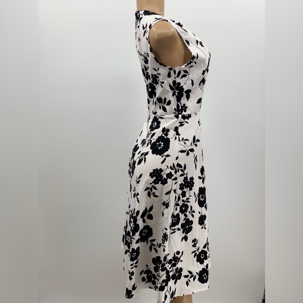 Floral Dress - Picture 5 of 7